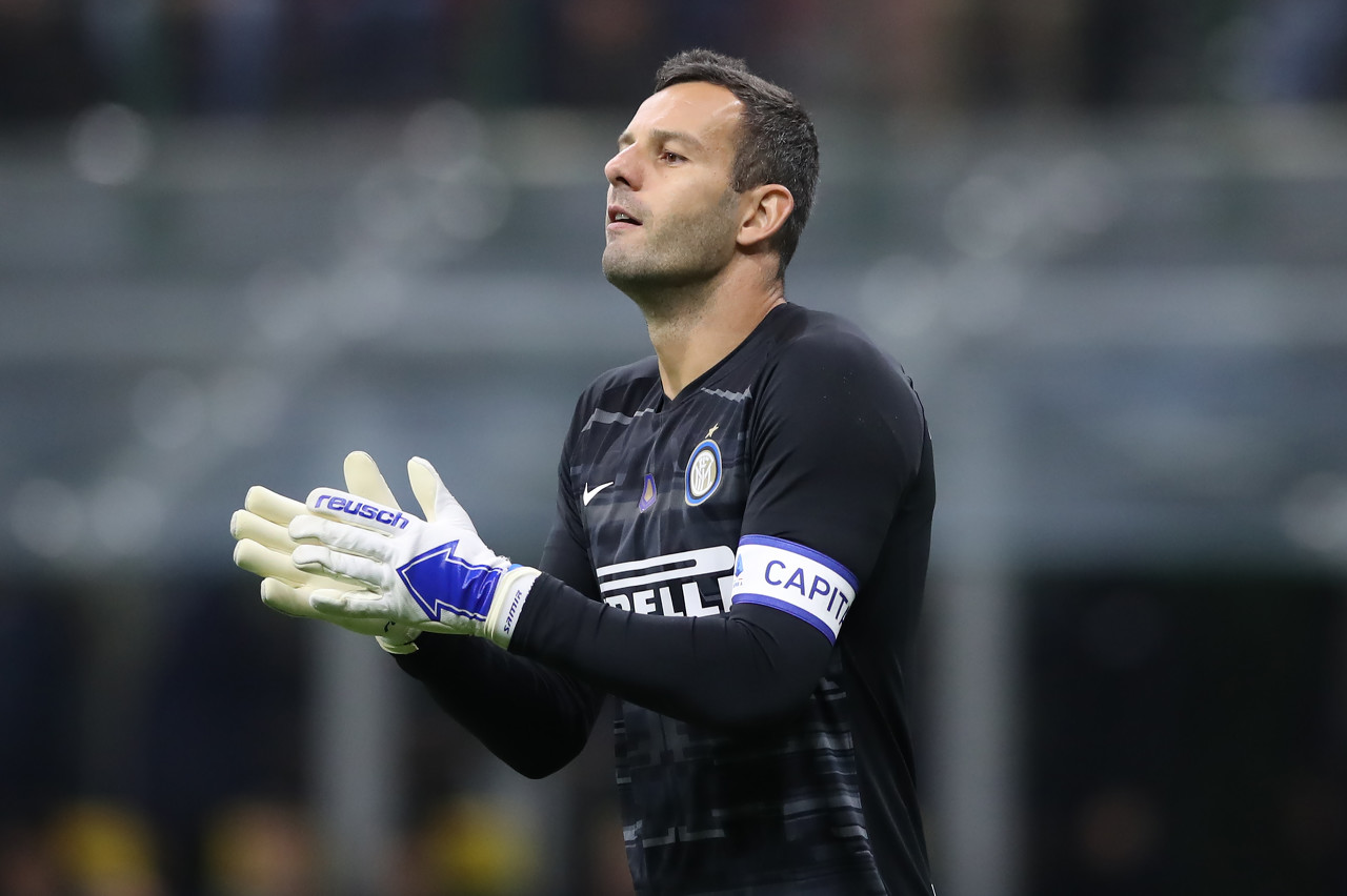 记者：埃德松经纪人不再谈续约，球员身价可能降至3000-4000万