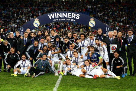 法尔克：曼联和纽卡曾有意沃尔特马德，但他目前不想离开德甲（法尔克：曼联、纽卡曾追求沃尔特马德，但他暂不愿离开德甲）