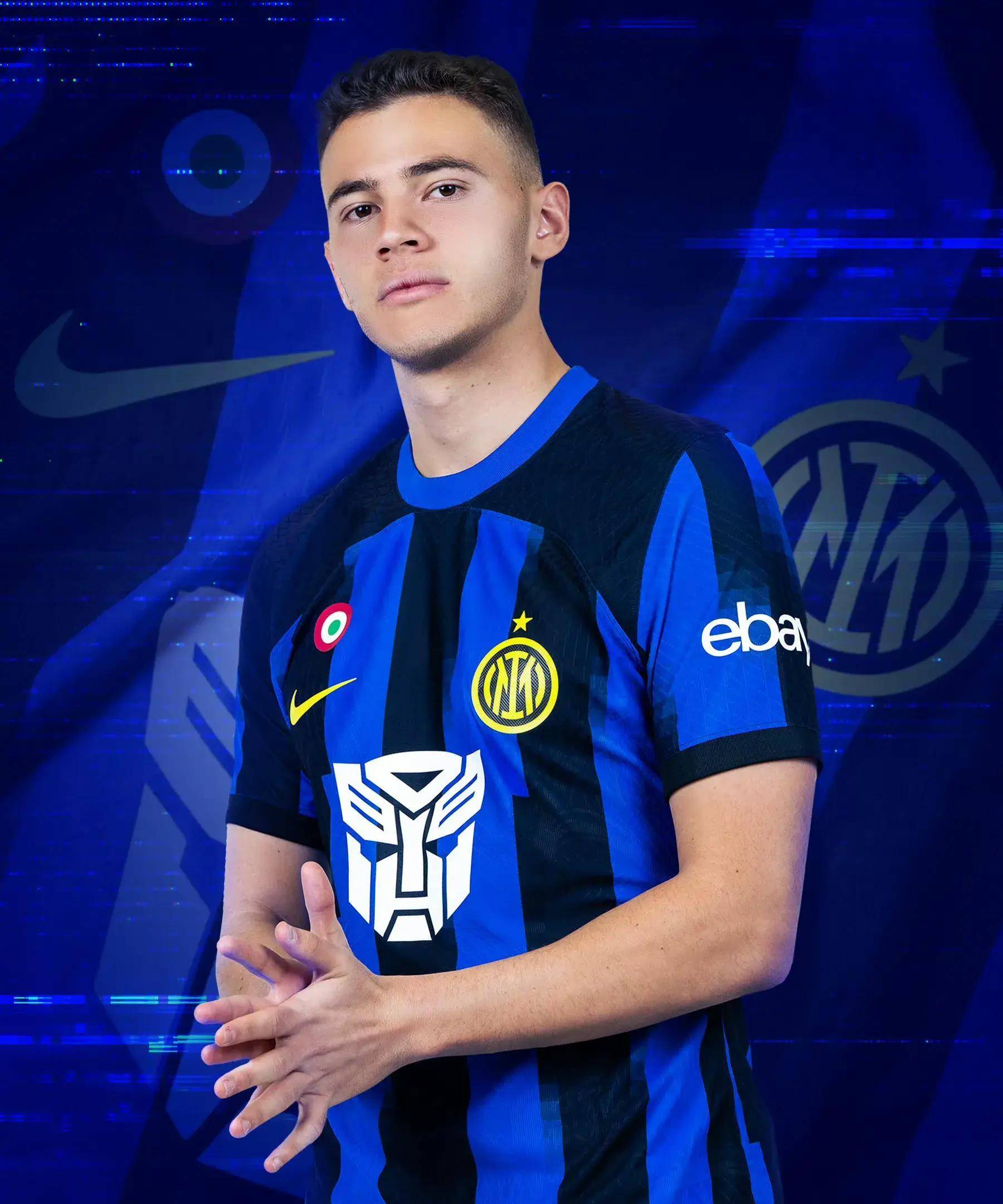 喜讯！32岁的津门虎队长在上港迎来转会加盟亚冠首秀，值得期待（32岁津门虎队长转投上港，亚冠首秀在即，备受期待）