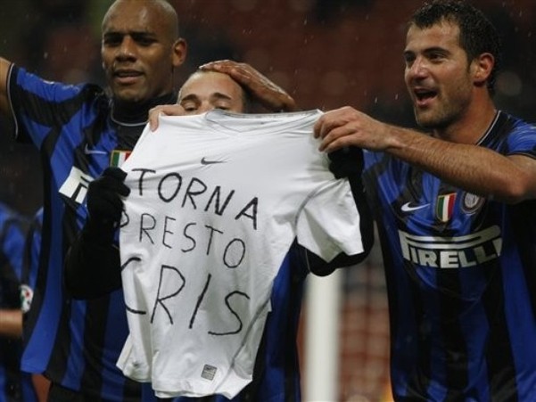 尼日利亚4-1大胜加蓬进入决赛，奥斯梅恩双响，埃朱克破门